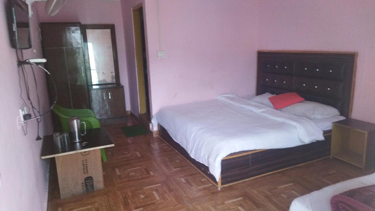 Sandeep Home Stay McLeod Gandzs Szoba fotó